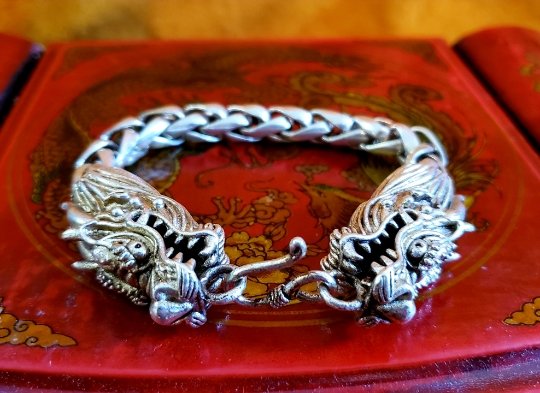 Men's Sterling Silver Braided Dragon Chain Bracelet - Jewelry1000.com |  Mens silver jewelry, Sterling silver mens, Mens sterling silver jewelry