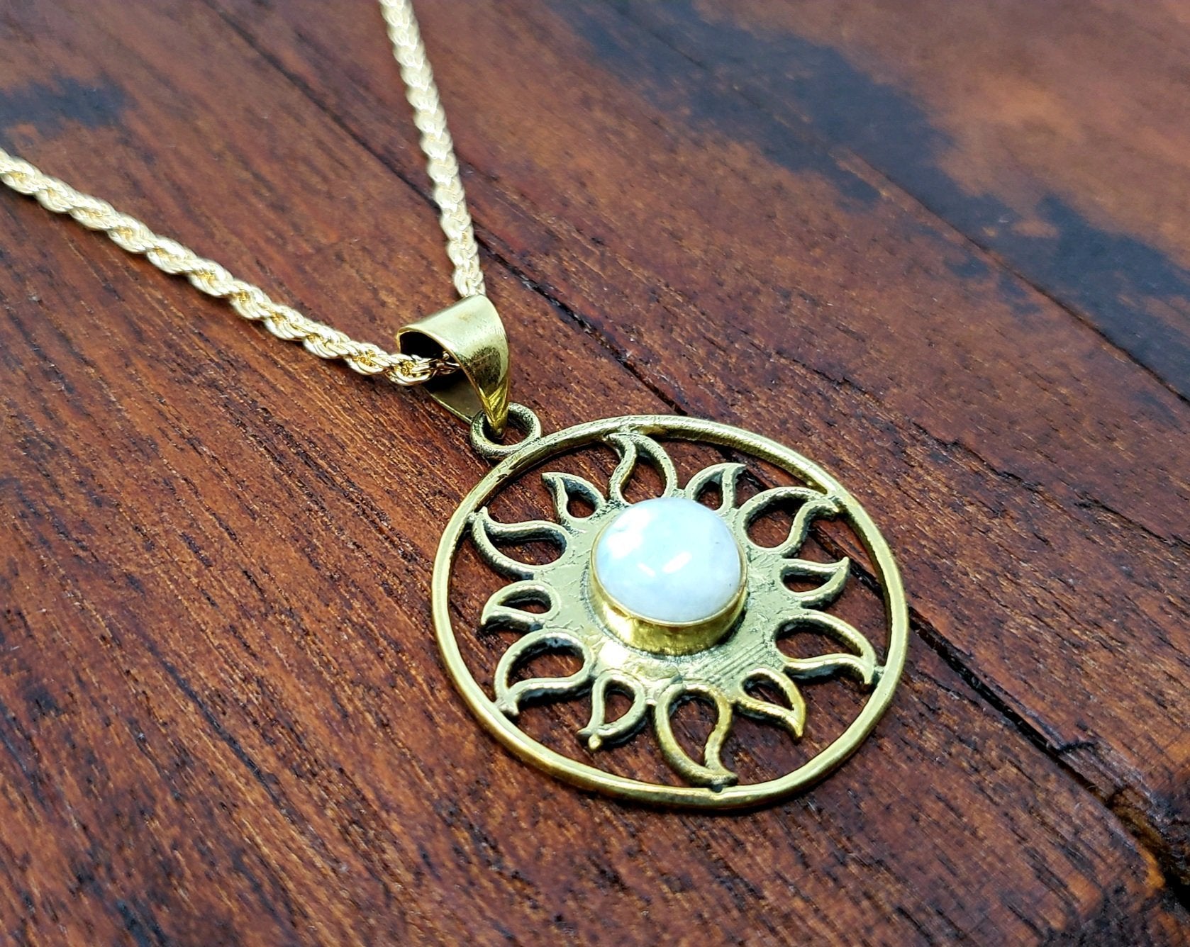 Moonstone deals sun necklace