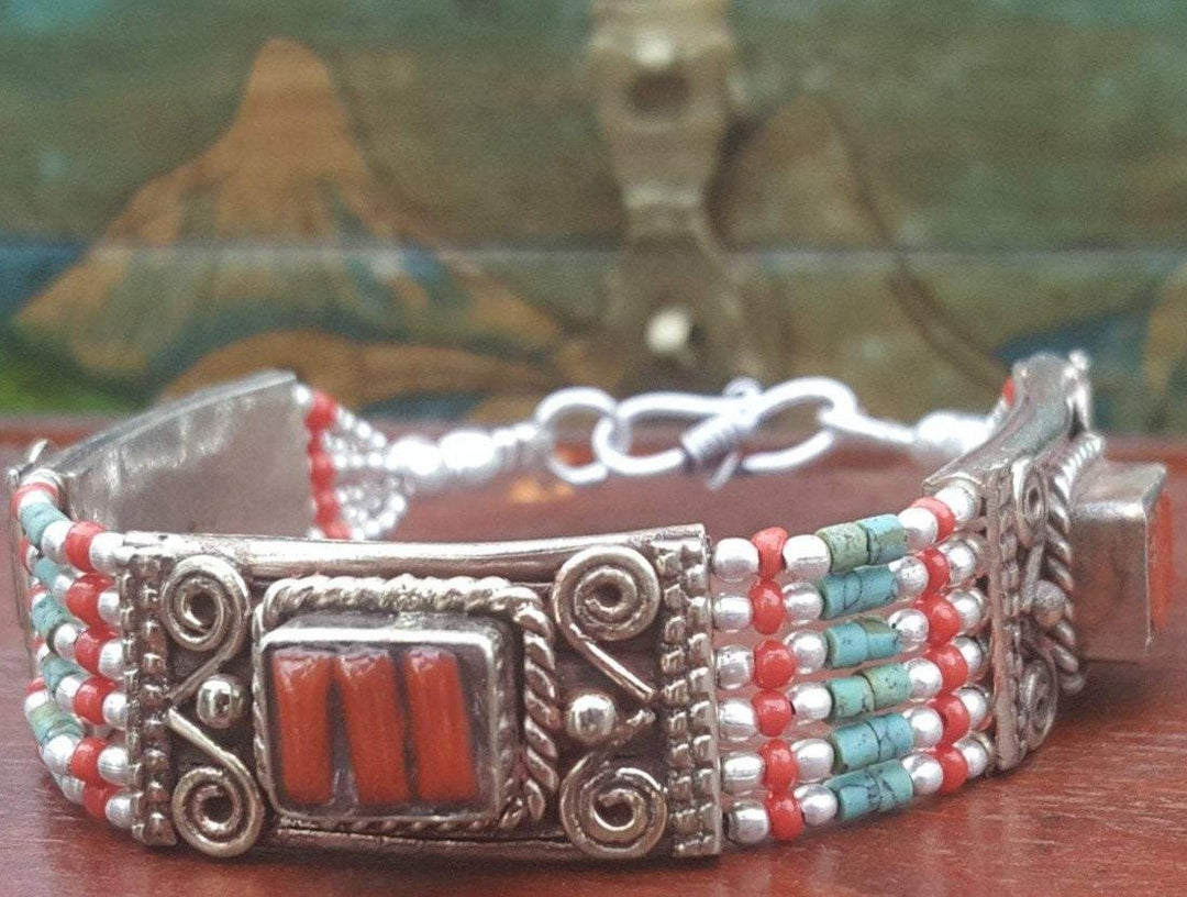 Store Trade bead bracelet with antique Yoruba mock coral and Turkmen silver