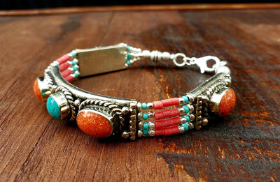 Amazing Tibetan Coral Necklace  Necklace, Coral beads, Coral necklace